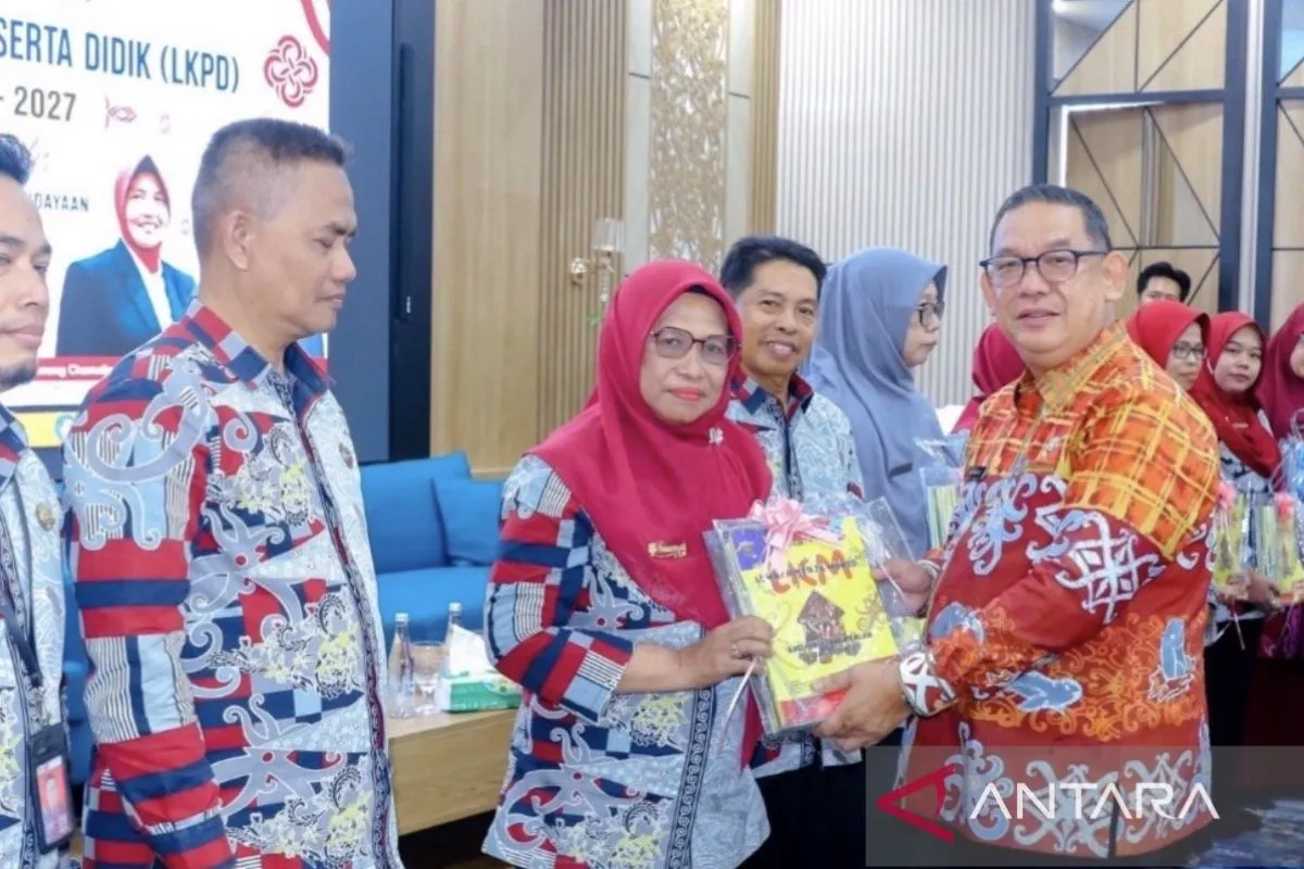 Pemkot Samarinda Bagikan 687 Ribu LKPD Gratis Senilai Rp16,6 Miliar